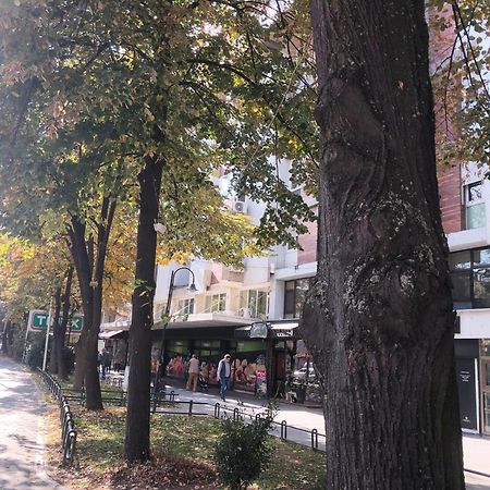 Hotel Room City Square With Great View No Parking Skopje Bagian luar foto